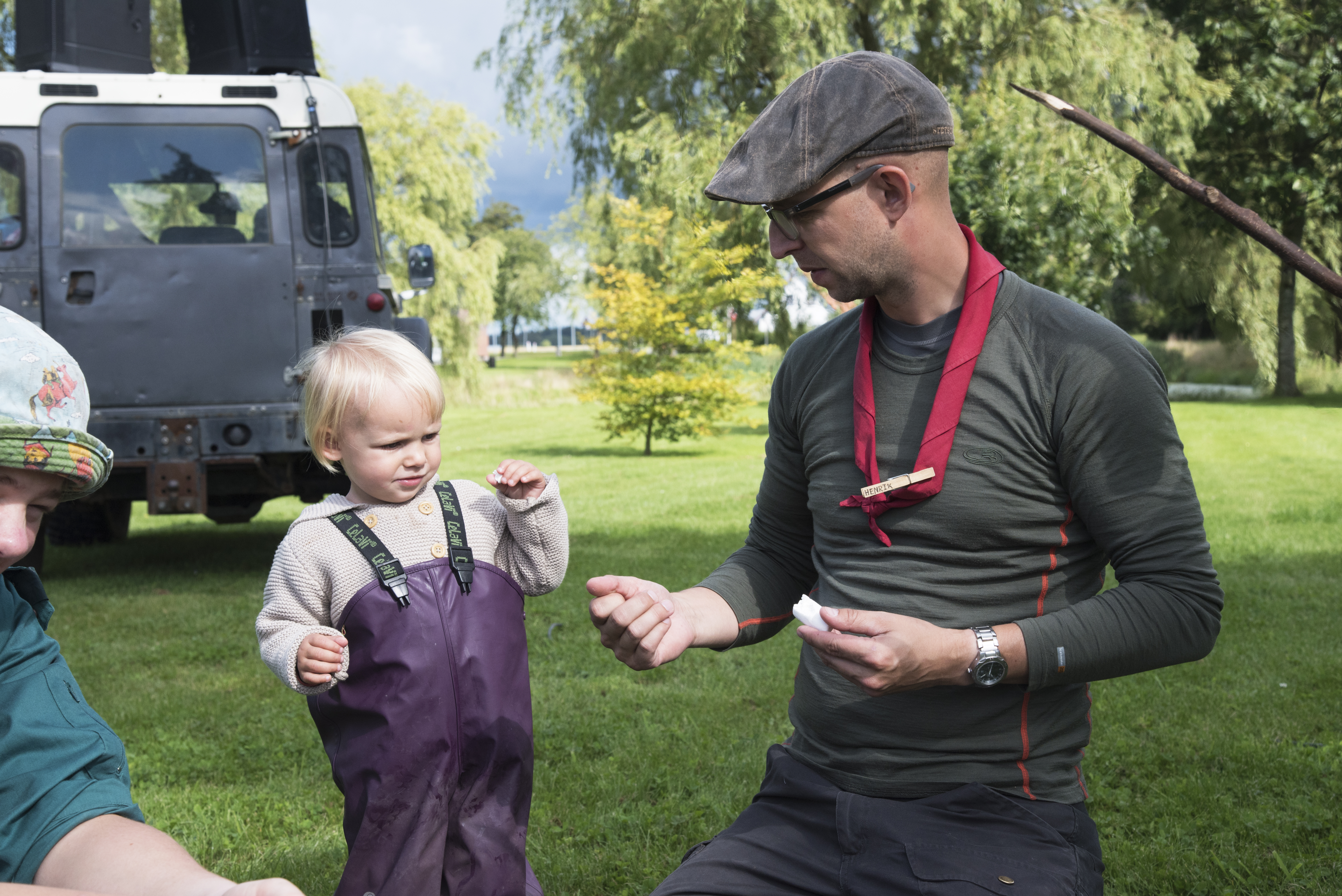 Store og små spejdere.